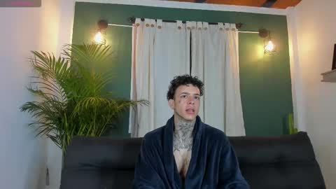 Aron ford online show from November 2025 09:53:01 AM