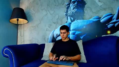 Snapshot of aron_pulse chatting on January 2026 01:27:02 PM aron_pulse online show from January 2026 01:27:02 PM