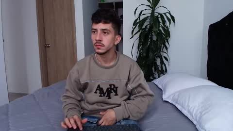 Aron Santoro online show from March 2026 05:12:02 PM