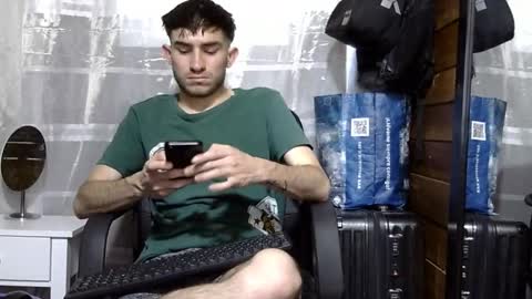 Aron G Franco online show from September 2025 04:50:01 PM