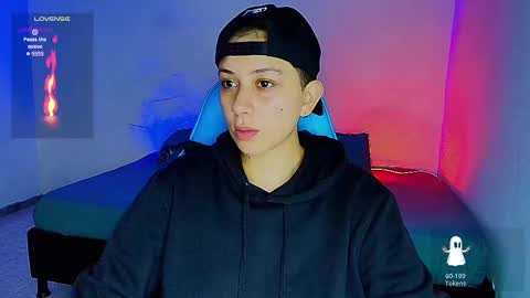 Snapshot of arontroy_wi chatting on February 2025 12:36:01 PM noah and ivy online show from February 2025 12:36:01 PM