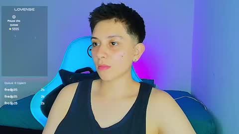 Snapshot of arontroy_wi chatting on February 2025 12:19:02 AM noah and ivy online show from February 2025 12:19:02 AM