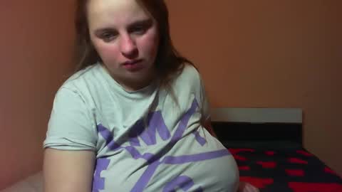 Snapshot of arriana98 chatting on December 2024 03:32:01 AM Arriana online show from December 2024 03:32:01 AM