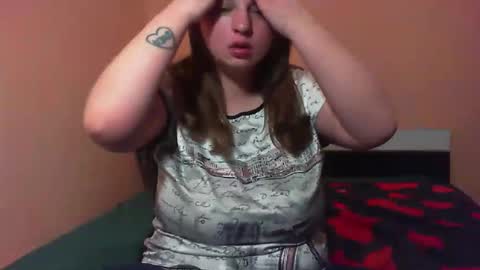 Snapshot of arriana98 chatting on February 2025 01:43:02 AM Arriana online show from February 2025 01:43:02 AM