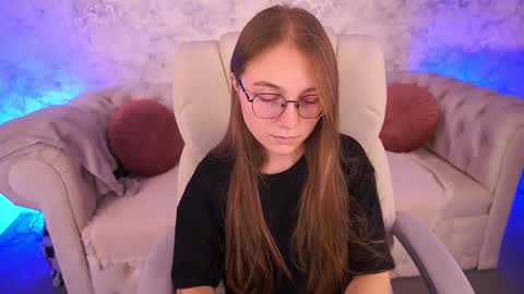 arrinawair online show from October 2025 02:13:01 PM