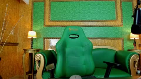 Snapshot of arrkabella chatting on January 2025 12:10:01 PM online show from January 2025 12:10:01 PM