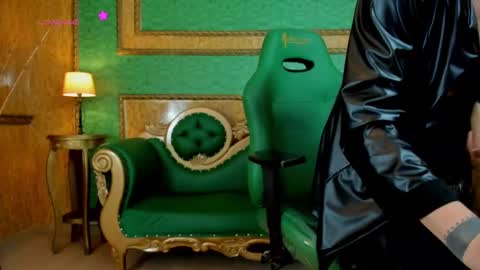 Snapshot of arrkabella chatting on February 2025 06:23:02 PM online show from February 2025 06:23:02 PM