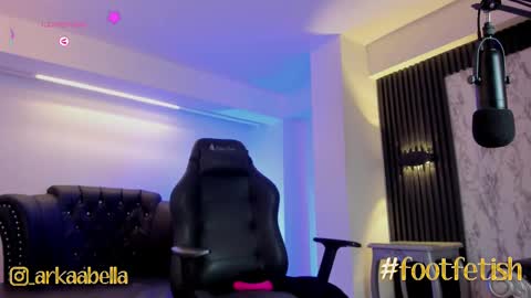 Snapshot of arrkabella chatting on March 2025 01:55:02 AM online show from March 2025 01:55:02 AM