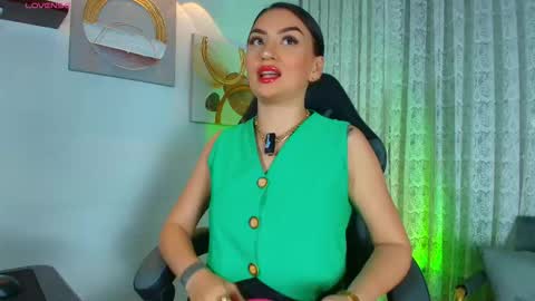 Snapshot of arrkabella chatting on September 2025 06:19:02 PM online show from September 2025 06:19:02 PM