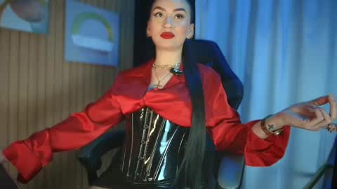 Snapshot of arrkabella chatting on November 2025 05:46:01 PM online show from November 2025 05:46:01 PM