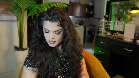 Chloe  online show from December 2024 07:49:01 PM