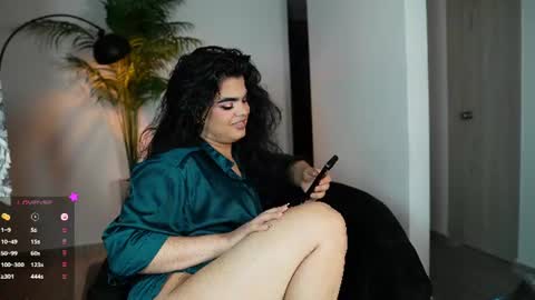 Chloe  online show from June 2026 02:25:02 AM