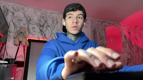   online show from January 2025 02:21:01 PM