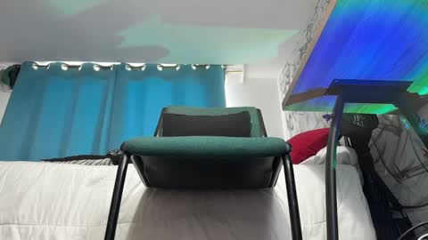   online show from February 2025 11:12:02 AM