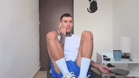   online show from December 2025 12:01:02 PM