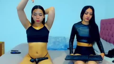 Artemisxvenuss online show from November 2025 12:04:02 PM