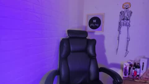 Snapshot of artenisa_tay69 chatting on October 2025 03:51:02 AM artenisa_tay69 online show from October 2025 03:51:02 AM