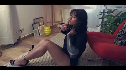 Linda  independent model artgeea online show from May 2026 08:58:01 PM