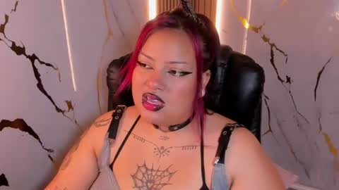 Snapshot of arthemisa_tayy chatting on July 2026 06:20:02 AM Arthemisa online show from July 2026 06:20:02 AM