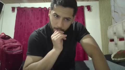 arthur1718 online show from March 2026 11:52:02 PM