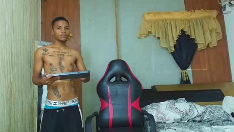 Snapshot of arthur_collins_ chatting on June 2026 09:31:02 PM ARTHUR online show from June 2026 09:31:02 PM
