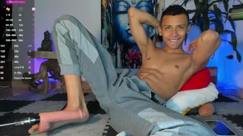 Snapshot of arthur_fochh chatting on January 2025 11:48:01 AM Arthur online show from January 2025 11:48:01 AM