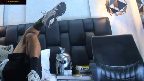 Snapshot of arthurlam chatting on February 2025 04:57:01 AM Arthur online show from February 2025 04:57:01 AM