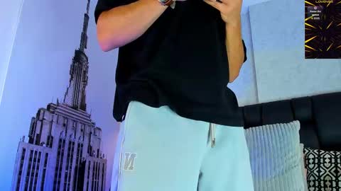 Snapshot of arthurlam chatting on November 2025 12:42:02 AM Arthur online show from November 2025 12:42:02 AM