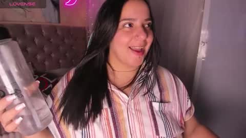 Snapshot of artmisa0519 chatting on October 2025 11:28:02 AM artmisa0519 online show from October 2025 11:28:02 AM