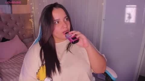 Snapshot of artmisa0519 chatting on October 2025 05:41:01 AM artmisa0519 online show from October 2025 05:41:01 AM