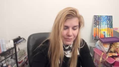 MIA online show from December 2025 12:18:02 AM