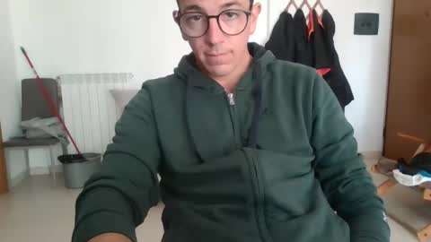 Snapshot of arturpaulval chatting on November 2025 11:57:02 AM arturpaulval online show from November 2025 11:57:02 AM