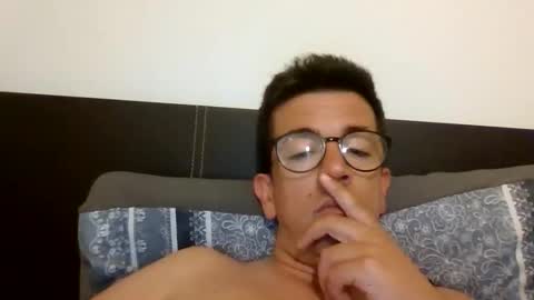 arturpaulval online show from June 2026 03:45:02 PM