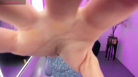 Snapshot of ary_gala chatting on April 2026 11:22:02 AM ARY. online show from April 2026 11:22:02 AM