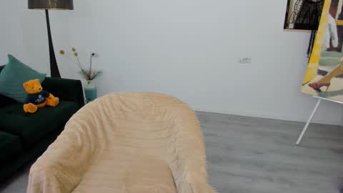 Arya online show from November 2025 04:46:02 AM