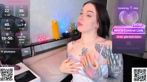 Snapshot of arya_deepthroat_queen chatting on December 2024 02:46:02 PM Arya Fn Talented Arya online show from December 2024 02:46:02 PM