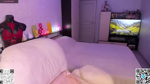 Snapshot of arya_deepthroat_queen chatting on February 2025 02:44:02 AM Arya Fn Talented Arya online show from February 2025 02:44:02 AM