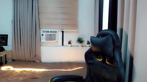 Snapshot of arya_lightning chatting on February 2026 05:08:02 AM ARYA online show from February 2026 05:08:02 AM