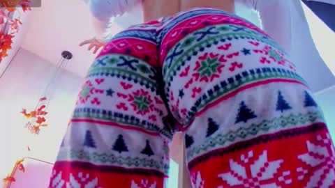 Arya online show from December 2025 09:45:01 PM