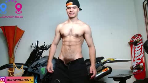 Snapshot of ash_wingrant chatting on February 2026 06:45:01 PM ash_wingrant online show from February 2026 06:45:01 PM