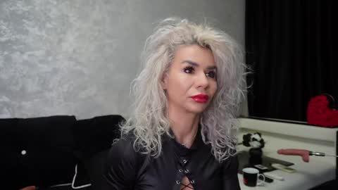 Snapshot of ashadevon_fit chatting on January 2025 10:08:02 PM Asha online show from January 2025 10:08:02 PM