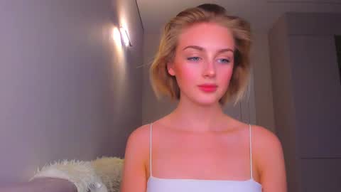 your pretty Ashley online show from March 2025 06:12:01 PM