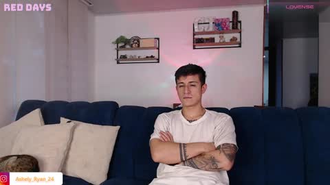 Ashley And Ryan  online show from May 2026 10:50:02 PM