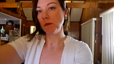 Ashelynn Grey online show from February 2025 05:01:01 AM