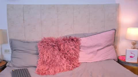   Asher  online show from March 2026 02:04:02 AM