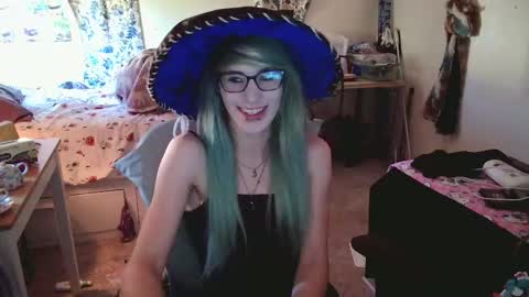 Ashley Scarlett online show from September 2025 07:19:02 PM