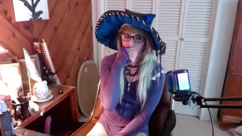 Snapshot of ashethegengar chatting on March 2026 08:02:01 PM Ashley Scarlett online show from March 2026 08:02:01 PM