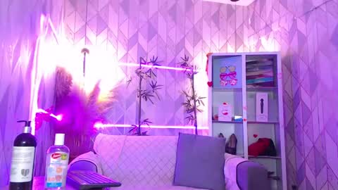 Snapshot of asheybakerx chatting on January 2025 10:27:02 AM Ashey online show from January 2025 10:27:02 AM