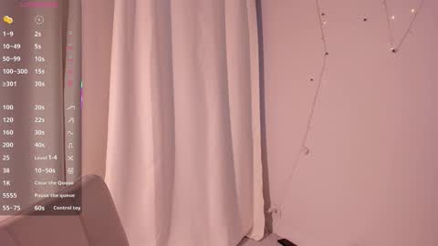 Snapshot of ashhasmy chatting on November 2025 12:18:02 PM Ash online show from November 2025 12:18:02 PM