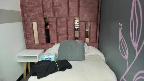 Ashleey sweet online show from March 2026 12:00:01 PM